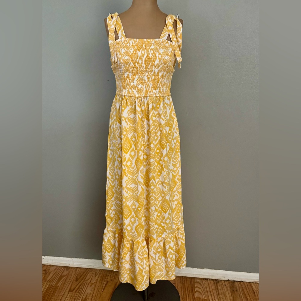 Jessica Simpson Yellow Maxi Dress Smocked Garden Girl Spring Summer Small